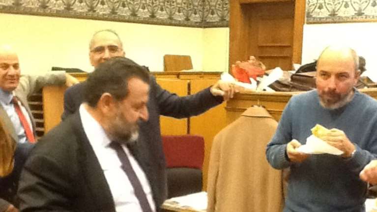 Κεγκέρογλου: «Τελευταία φορά σας κερνάω ρακί, θα τη φορολογήσει ο Τσίπρας»