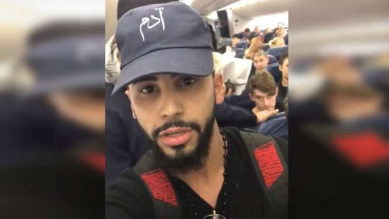 Τον πέταξαν έξω από πτήση της Delta επειδή μιλούσε αραβικά