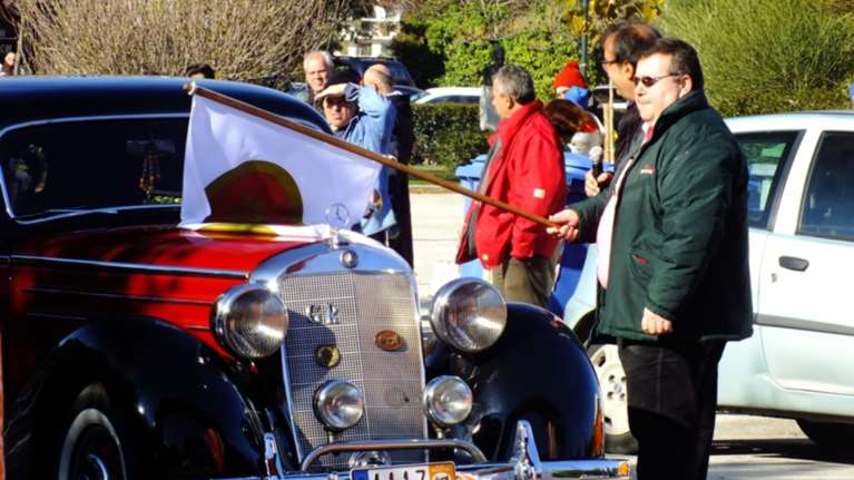 Αντίκες σε δράση! Χριστουγεννιάτικο Touring στον Μαραθώνα με 64 συμμετοχές