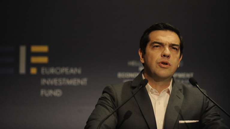 Επιμένει στο success story ο Τσίπρας:Το 2017 βγαίνουμε στις αγορές