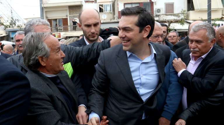 Το "τσάμικο" με τον Σόιμπλε και το "καλαματιανό" για τις εκλογές