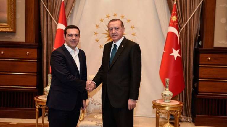 Στο «παρά πέντε»  το τετ α τετ Τσίπρα-Ερντογάν για το Κυπριακό