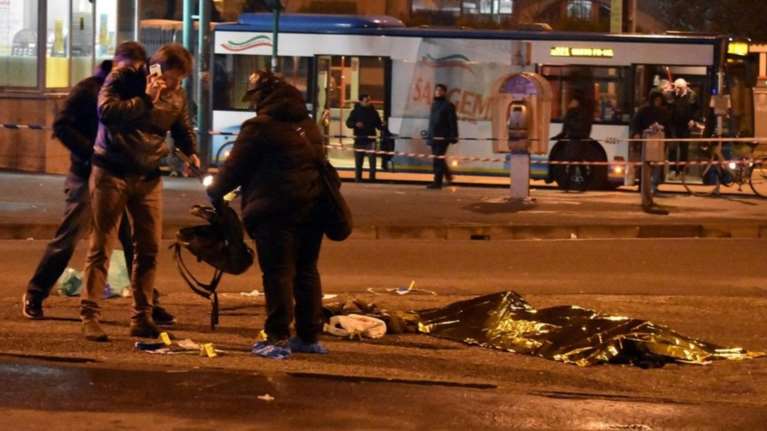 Σάλος στην Ιταλία για τα ονόματα των αστυνομικών που σκότωσαν τον μακελάρη