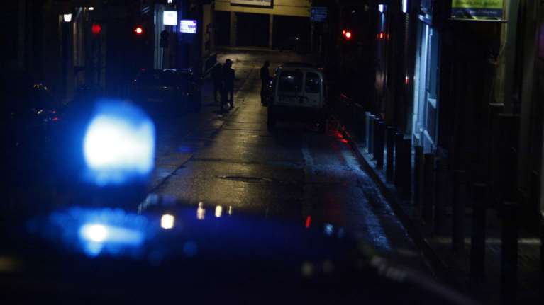 Συναγερμός από «ύποπτη» μοτοσυκλέτα απέναντι από το υπ. Οικονομικών