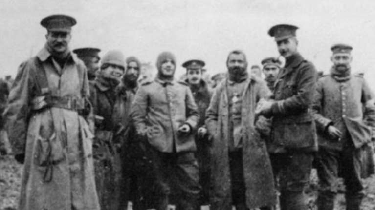 Η ανακωχή των Χριστουγέννων στον Α&#39; Παγκόσμιο Πόλεμο το 1914