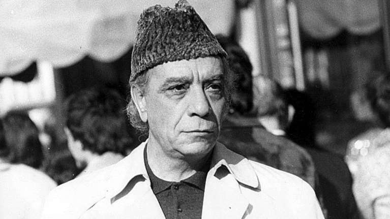 &quot;Χρησιμοποιεί το ψευδώνυμον Στρατής Τσίρκας&quot; - Ο φάκελος του συγγραφέα