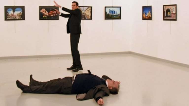 Ο δολοφόνος του Ρώσου πρέσβη πληρώνονταν από το κόμμα Ερντογάν