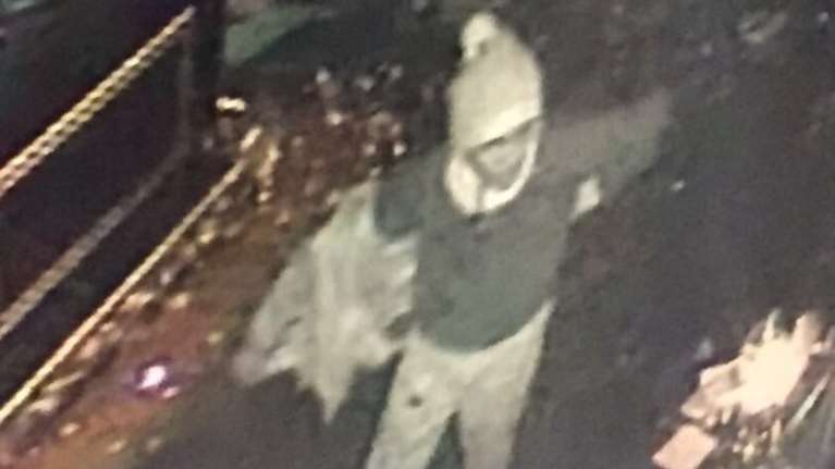 Το δράστη του μακελειού ψάχνει απεγνωσμένα η αστυνομία