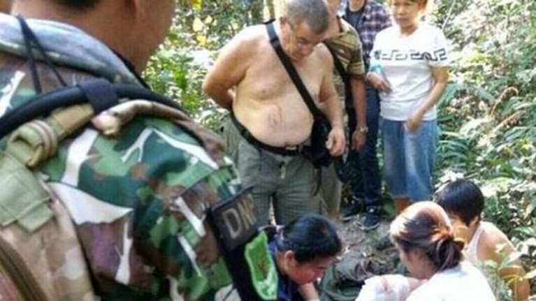 Κόντεψε να... φαγωθεί τουρίστας για μία σέλφι με κροκόδειλο (ΦΩΤΟ)