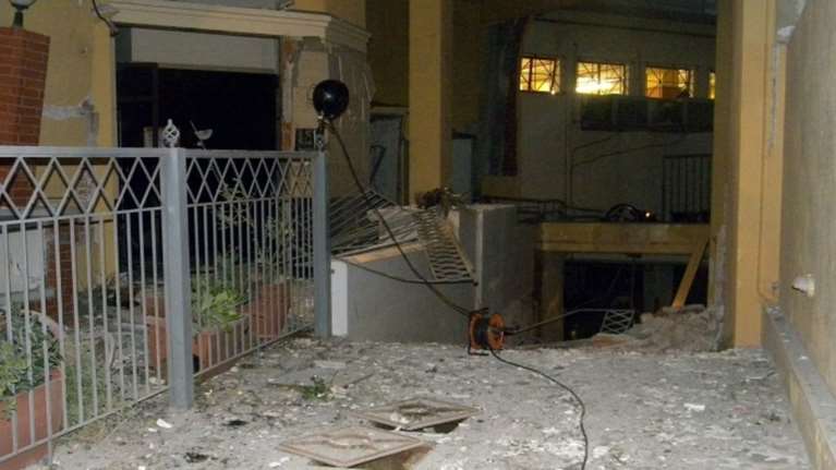 &quot;Μήνυμα&quot; ήταν η βόμβα στο σπίτι 69χρονου στα Άνω Λιόσια