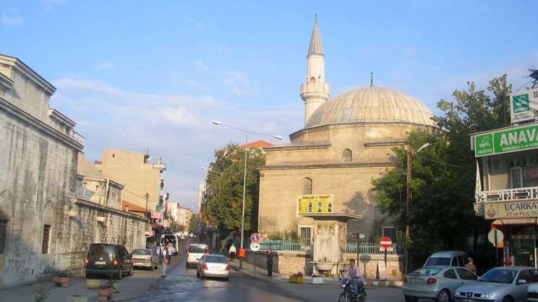 Φοβούνται ότι ο μακελάρης του Reina θα διαφύγει στη Βουλγαρία