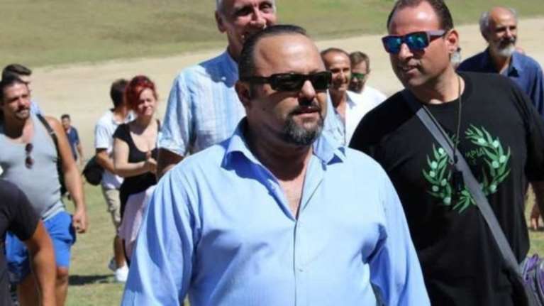 Αρτέμης Σώρρας: Η ιστορία ενός υποτιθέμενου «σωτήρα»