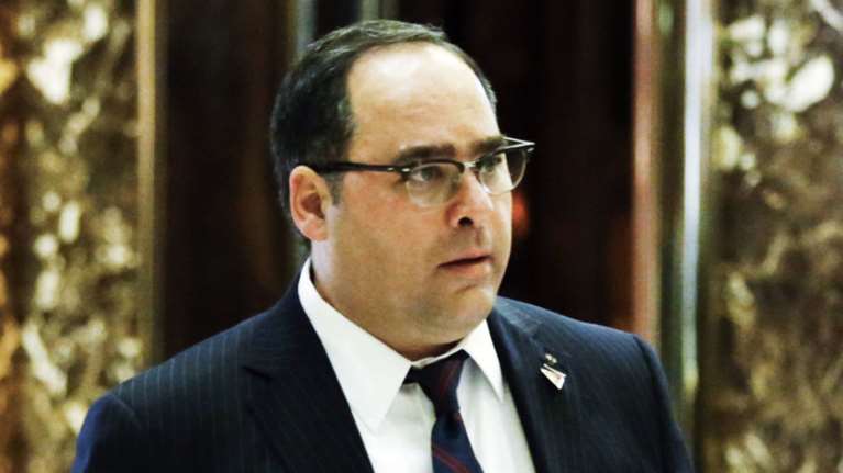 Ο ομογενής Τζορτζ Τζιτζίκος,  αναπληρωτής βοηθός του Τραμπ στον Λευκό Οίκο