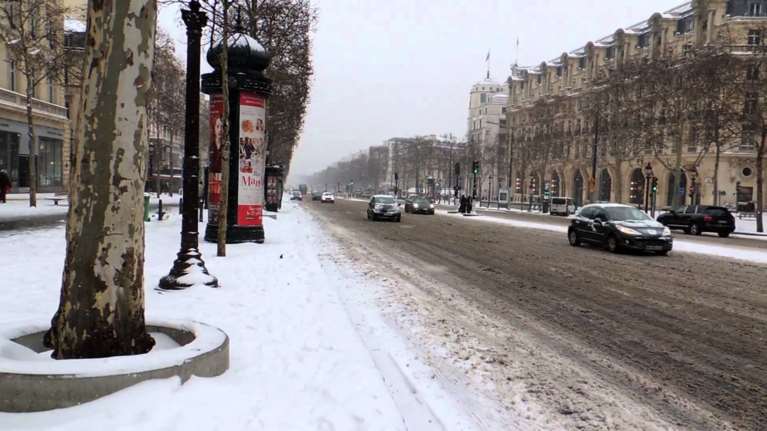 Γαλλία: Πέντε νεκροί σε δυστύχημα λόγω πάγου