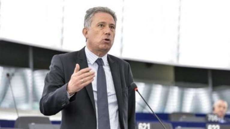 Χρυσόγονος: Πολιτικά και όχι προσωπικά τα θέματα με τον Τσίπρα