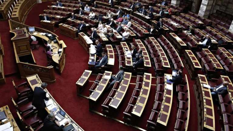 Συνελήφθησαν οι επικεφαλής των «Παραπολιτικών» μετά από μήνυση Καμμένου