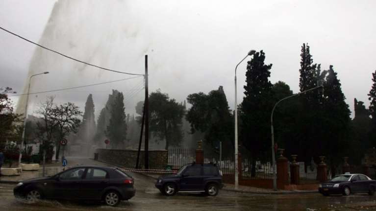 ΕΥΑΘ στους πολίτες: Περιορίστε την κατανάλωση νερού έως αύριο