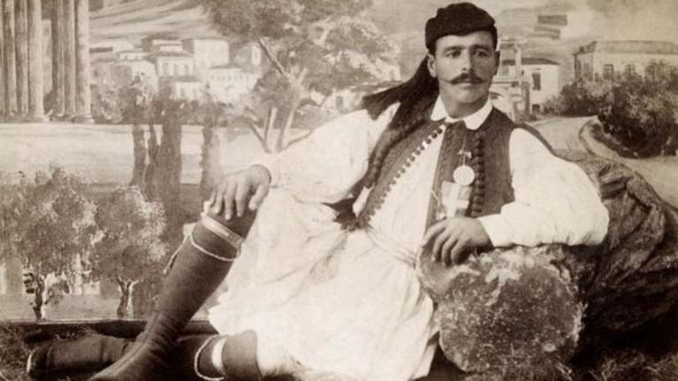 Σπύρος Λούης: Ένας σύγχρονος Φειδιπίδης που πέθανε πάμφτωχος