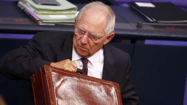 To κρυφό σχέδιο του Σόιμπλε και τα «πανηγύρια» του Μαξίμου