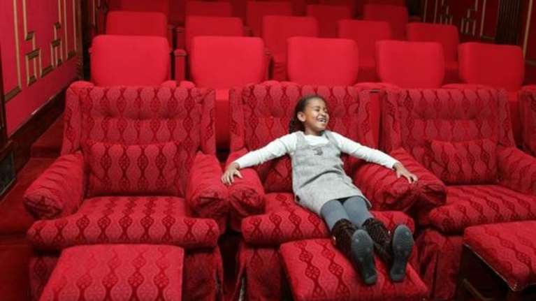 Η πρώτη επίσκεψη της Σάσα &amp; της Μάλια Ομπάμα στον Λ. Οίκο ήταν απολαυστική