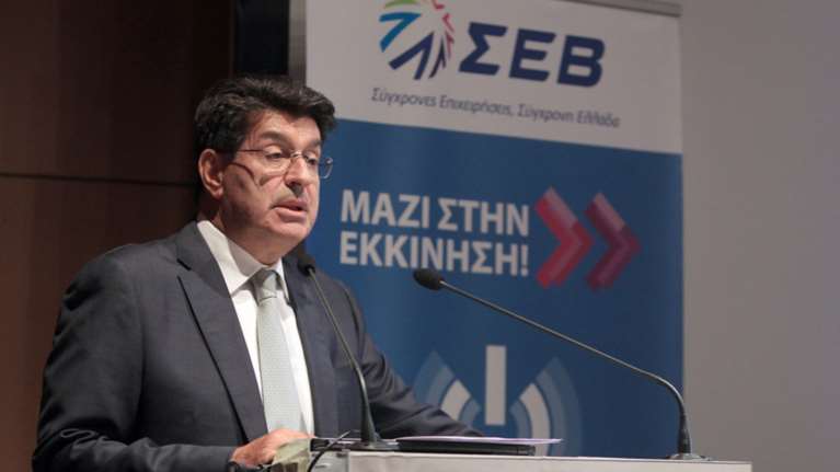 ΣΕΒ: Η αβεβαιότητα της αξιολόγησης υπονομεύει την οικονομία