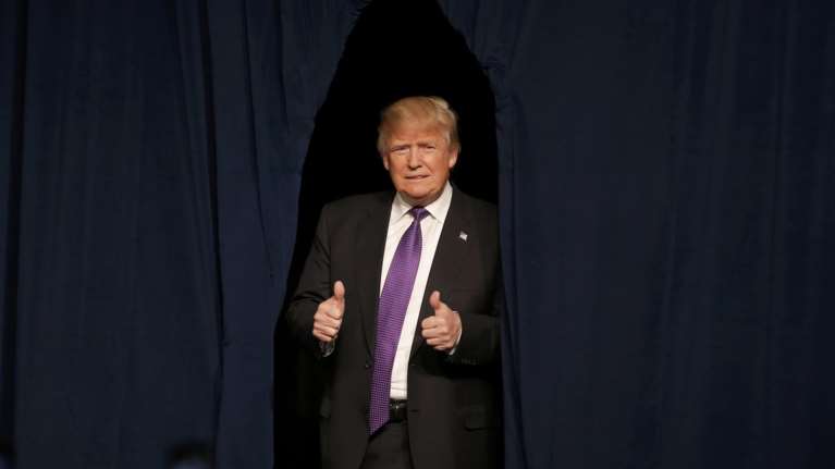 Ποιος Έλληνας δήμαρχος θα πάει στην ορκωμοσία του Ντόναλντ Τραμπ