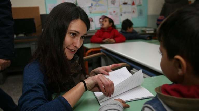 &quot;Να υποδεχτούμε και να αγκαλιάσουμε τα προσφυγόπουλα&quot;