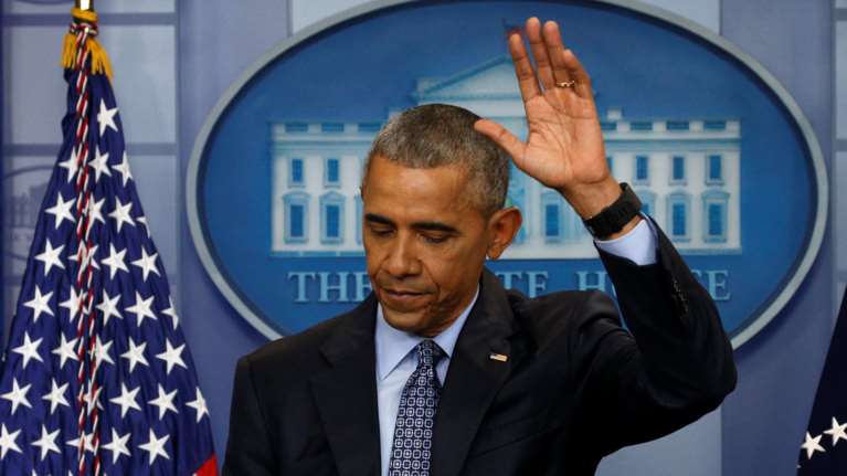 Ο Ομπάμα αποχαιρέτησε τις ΗΠΑ με ένα μήνυμα: Θα είμαι παρών