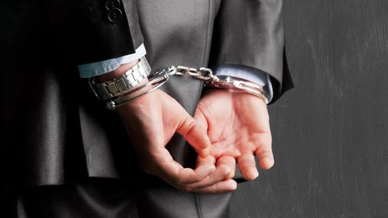 54χρονο που χρωστάει μισό δισ. εξέδωσε στην Ελλάδα η Κύπρος