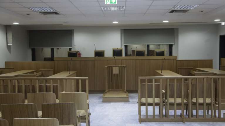 Αναπροσαρμογή τελών, παραβόλων και δικαστικών εξόδων -Τι αλλάζει