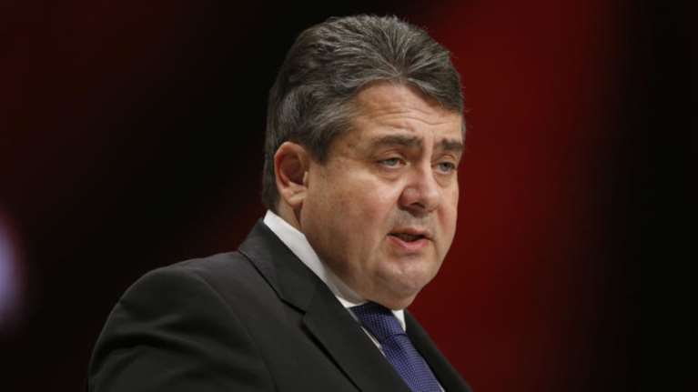 O Γκάμπριελ θα προτείνει Σουλτς για αντίπαλο της Μέρκελ στην καγκελαρία