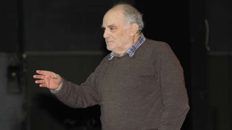 Ράμφος σε TOC: Η ιδεολογία του κρατισμού από γιλέκο έγινε...αλεξίσφαιρο