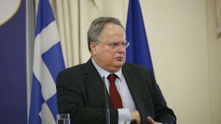 Δημ.Συμπαράταξη:Ο Κοτζιάς φτιάχνει κομματικό στρατό στο ΥΠΕΞ