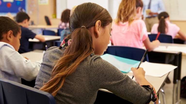 Αποζημίωση 1,25 εκατ δολ σε μαθήτρια σε σχολείο της Καλιφόρνιας!