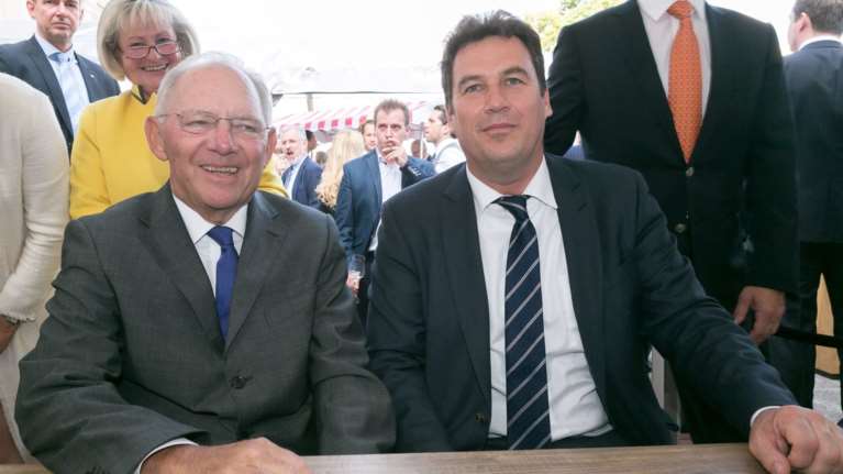 Γερμανός βουλευτής: Αν φύγει το ΔΝΤ, φεύγει και η Γερμανία