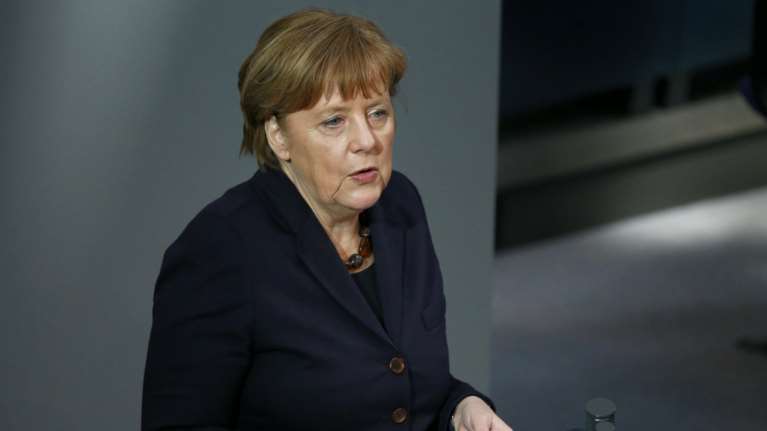 Μέρκελ: Υπό όρους η πρόσβαση της Βρετανίας στην ενιαία αγορά