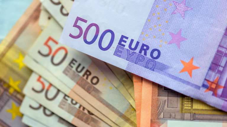 Αποσύρονται οριστικά τα 500άρικα, αυτά είναι τα νέα 50άρικα