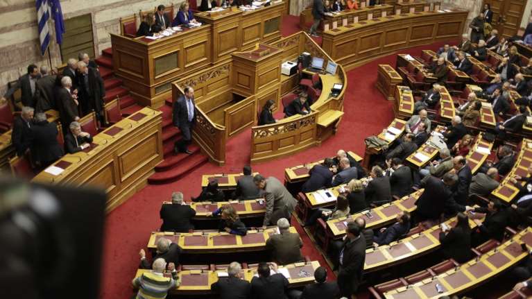 ΝΔ:144 εκατ. ευρώ κοστίζει ο κομματικός στρατός της κυβέρνησης