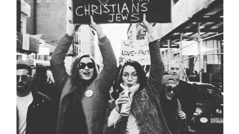 Αδελφές Χαντίντ: Αφησαν την πασαρέλα και διαδήλωσαν κατά του Ντόναλντ Τραμπ