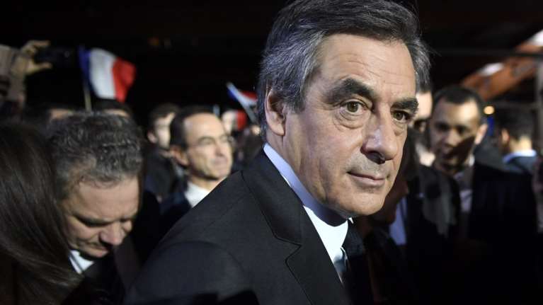 Γαλλία: «Έφοδος» της αστυνομίας στη Βουλή για την υπόθεση Φιγιόν