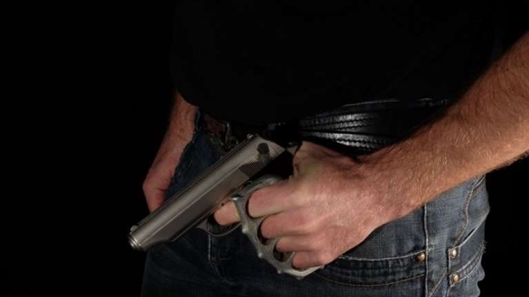 Κακοποιοί τρομοκρατούν τις γειτονιές- αυξήθηκαν οι ληστείες «δρόμου»