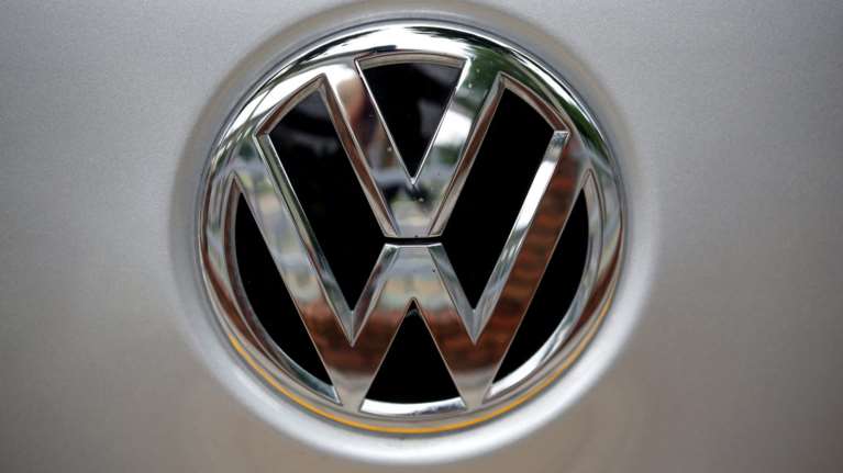 VW: Θα πληρώσει 1,26 δισ. δολ για τα ρυπογόνα οχήματα