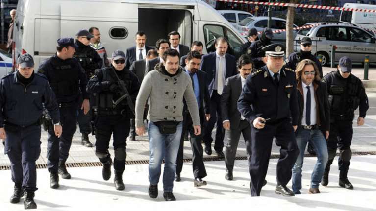 Απόφαση Πρωτοδικείου: Οι 8 Τούρκοι στρατιωτικοί θα παραμείνουν κρατούμενοι