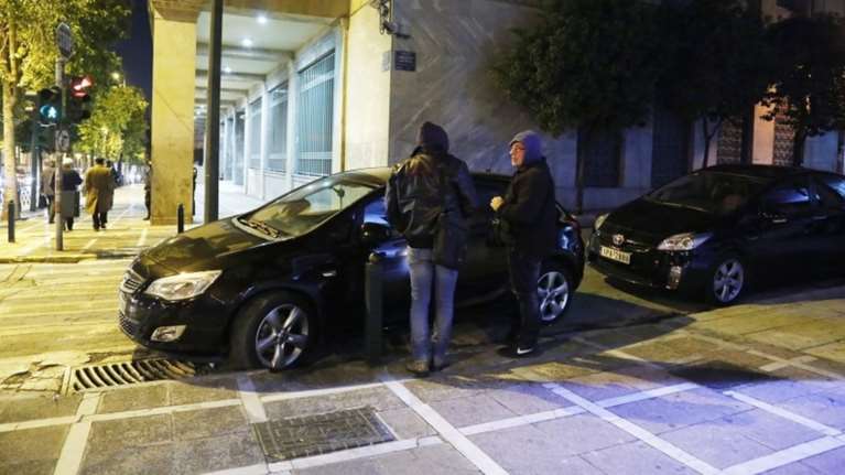 Δεν υπήρξε κίνδυνος από το &quot;ύποπτο&quot; όχημα έξω από το ΥΠΕΣ