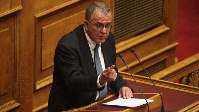 Ευθύνες από Μουζάλα σε δημάρχους και «γαλάζιους» παράγοντες