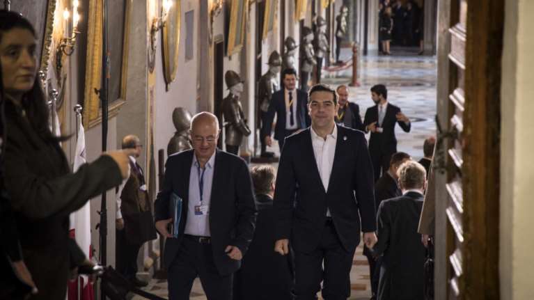 Τσίπρας: Γκρίζες ζώνες δεν υπάρχουν στο Αιγαίο