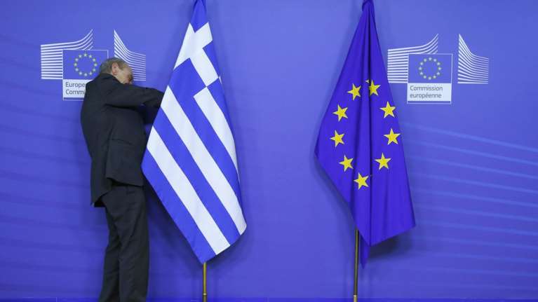 Στέλεχος CDU: «Nα συνοδεύσουμε φιλικά την Ελλάδα προς την έξοδο»