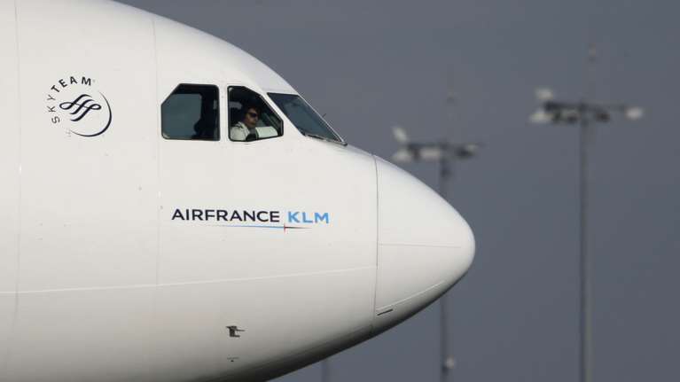 Αεροπορικές εταιρείες σταματούν τον αποκλεισμό επιβατών λόγω Τραμπ