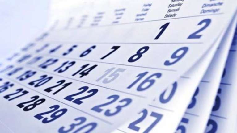 Πότε πέφτει Τσικνοπέμπτη και Καθαρά Δευτέρα-Όλες οι αργίες του 2017