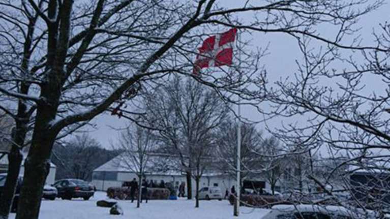 Τέσσερις δανοί μαθητές πυρπόλησαν Αφγανό συμμαθητή τους